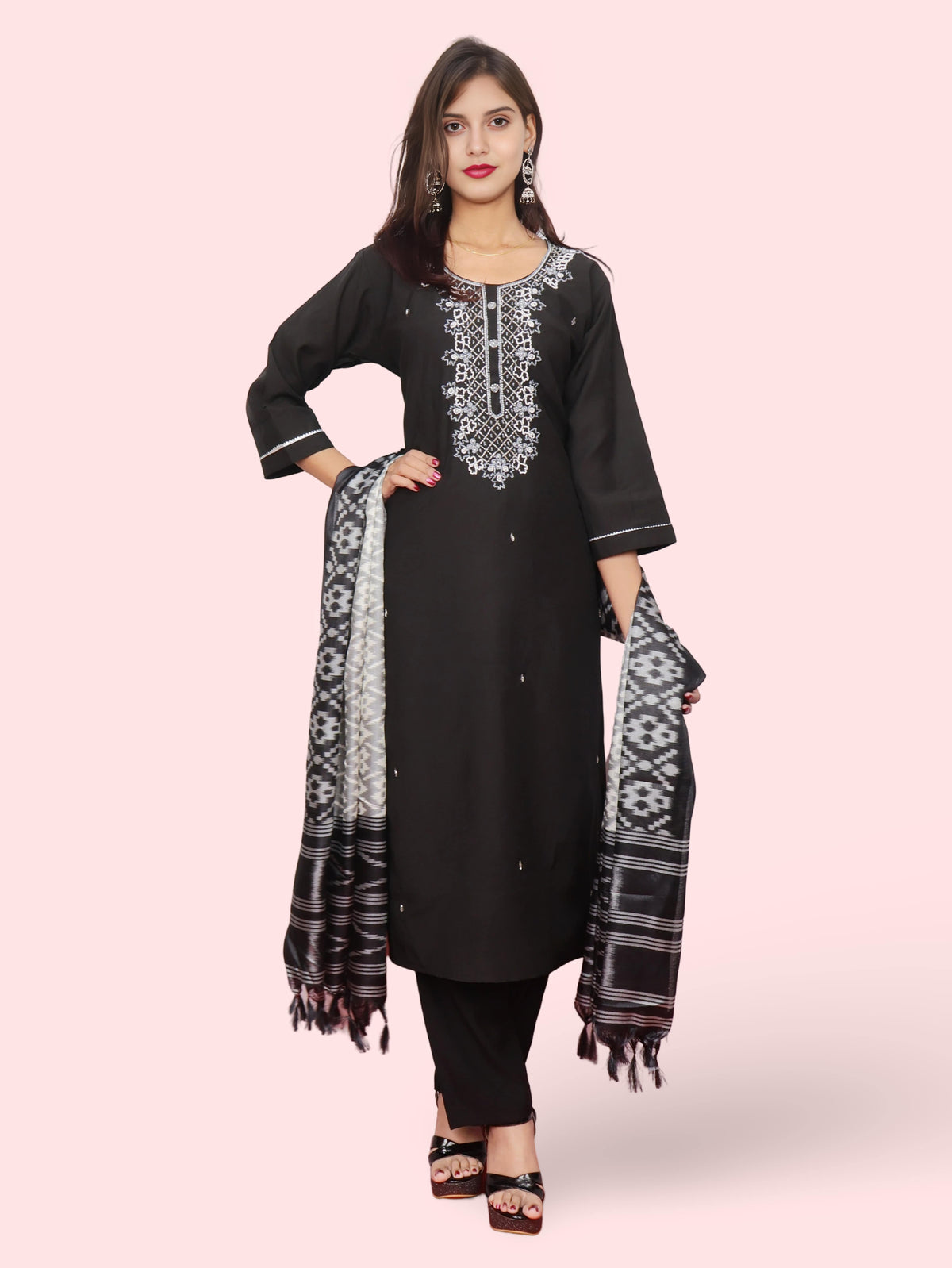 Woman Straight Suit Set with Pant-Dupatta
